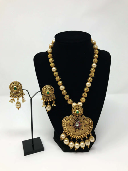 Kundan Green Beads Jewelry Set