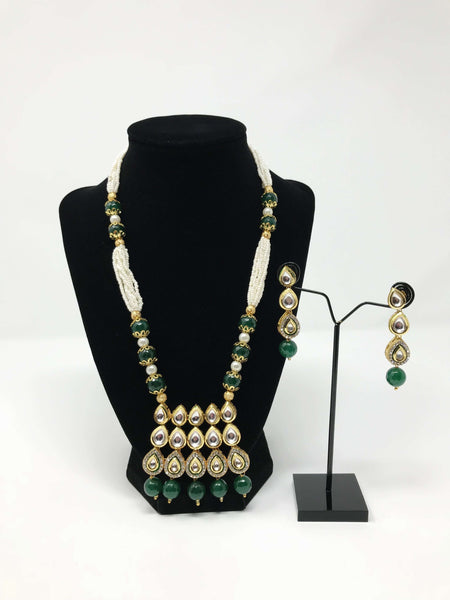 Emerald Layered Pearl Choker Necklace