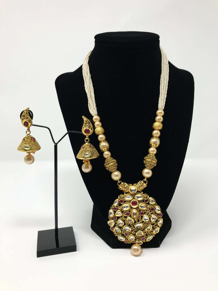 Kundan and Antique Gold Large Pendant Set