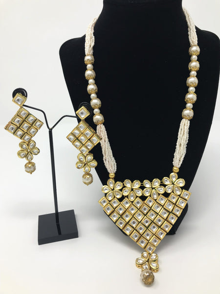 Kundan White Pearl Set - SHOP NOW Indian Jewelry USA Based – Avya ...